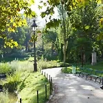 New 124 Suite Anouck - Cosy Apartment Paris Center